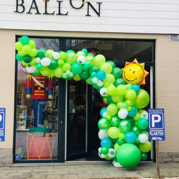 Demi arche de Ballons organique