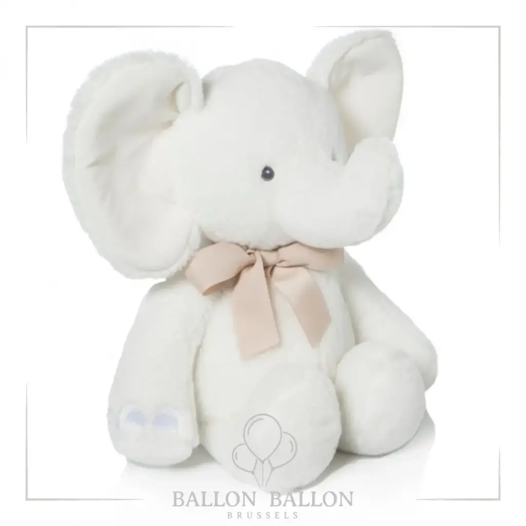 Witte pluche olifant