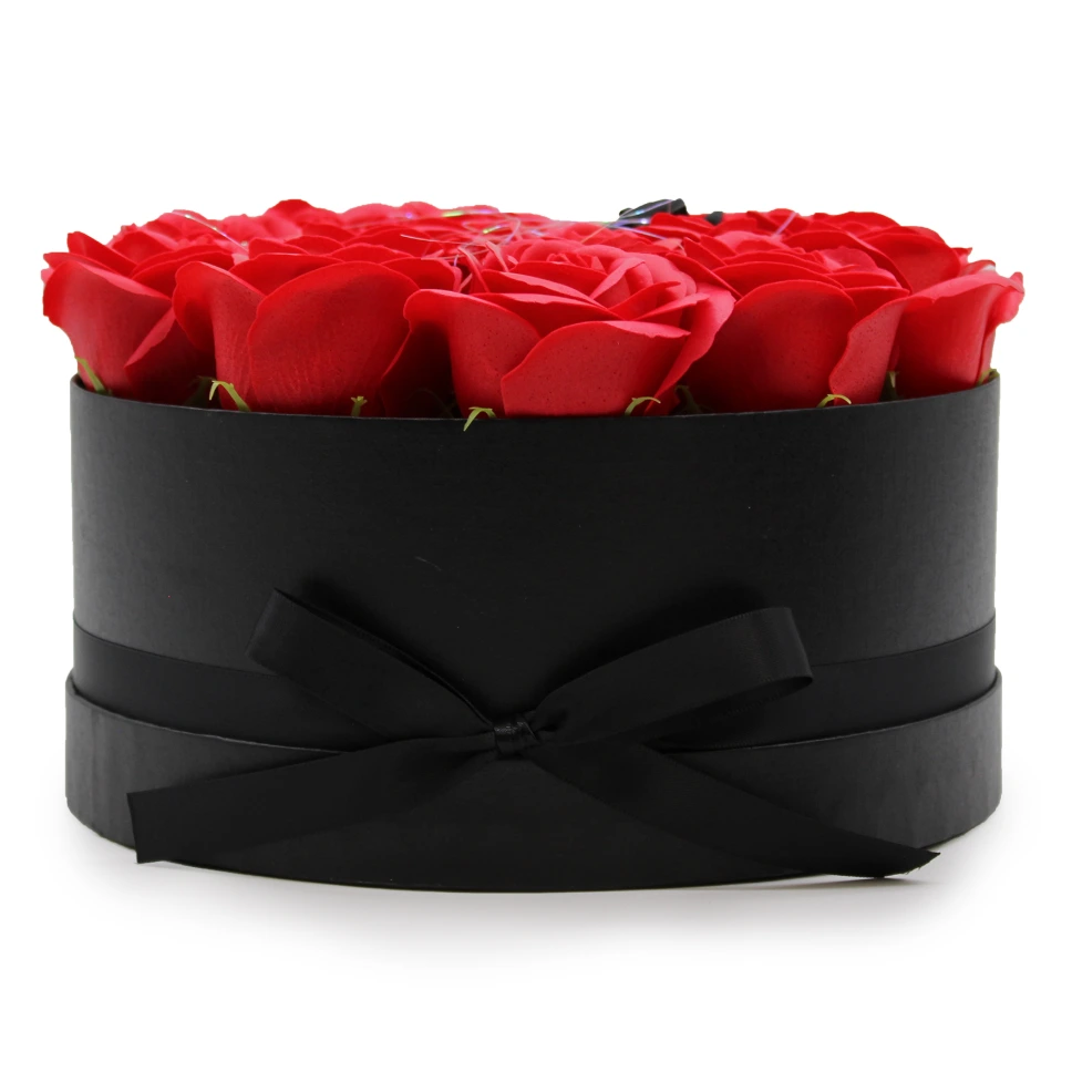 Doos met rode bloemen