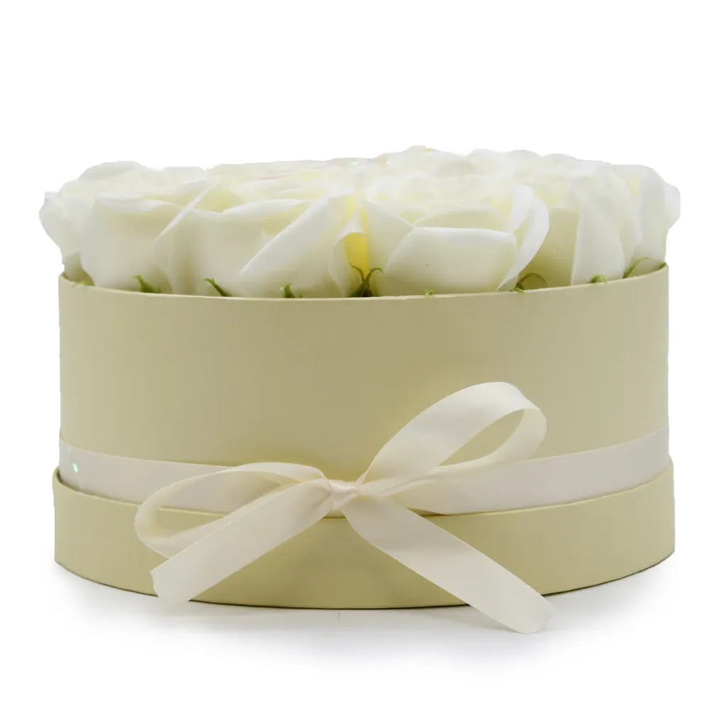 Bouquet de fleurs en savon - 14 roses crème